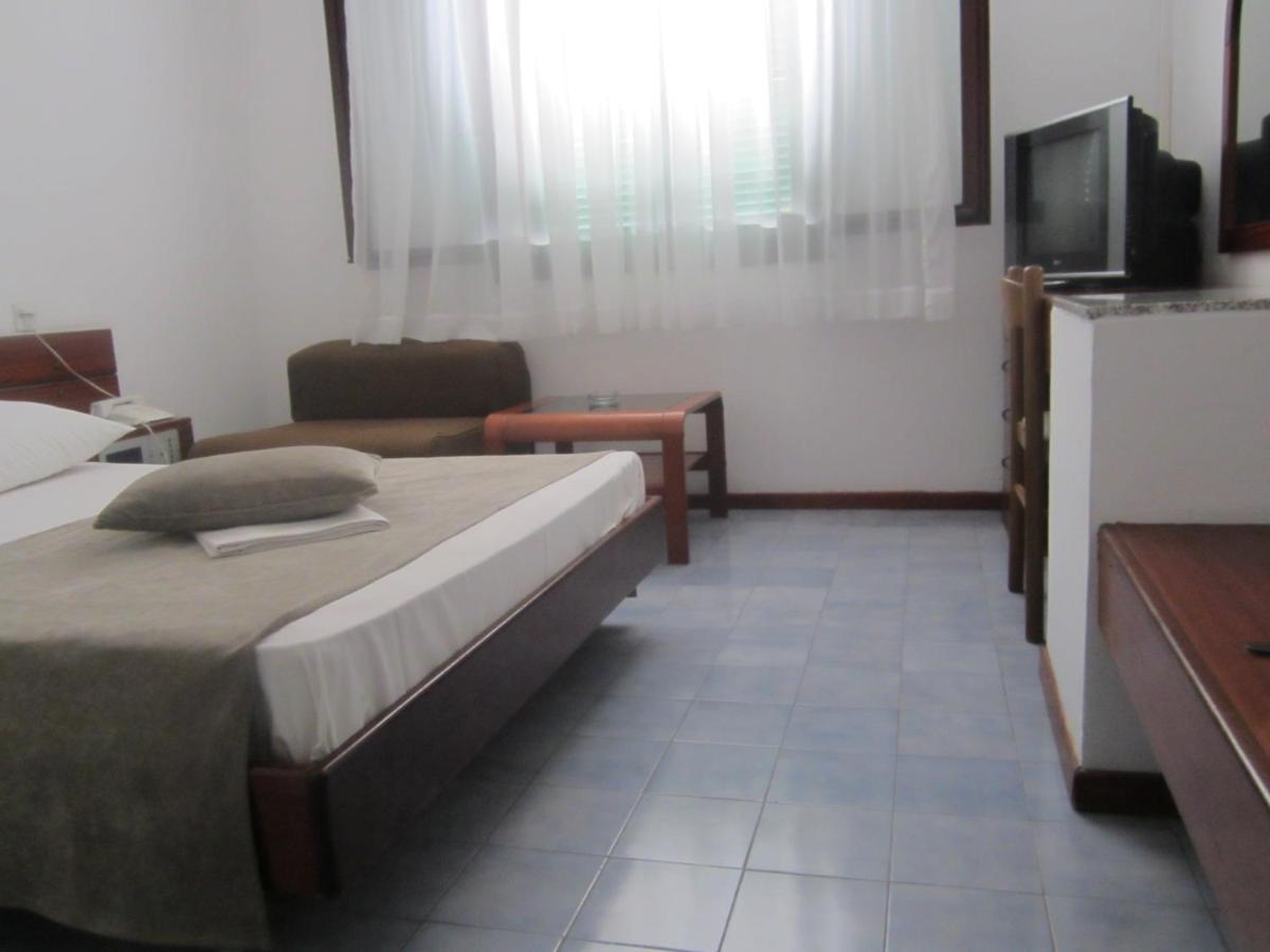 Hotel Zenit Neum Εξωτερικό φωτογραφία
