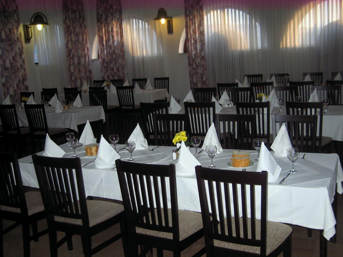 Hotel Zenit Neum Εξωτερικό φωτογραφία