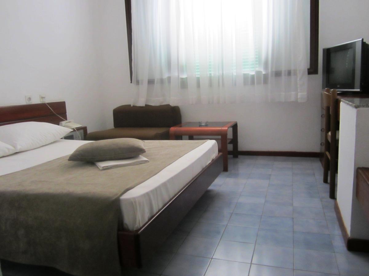 Hotel Zenit Neum Εξωτερικό φωτογραφία