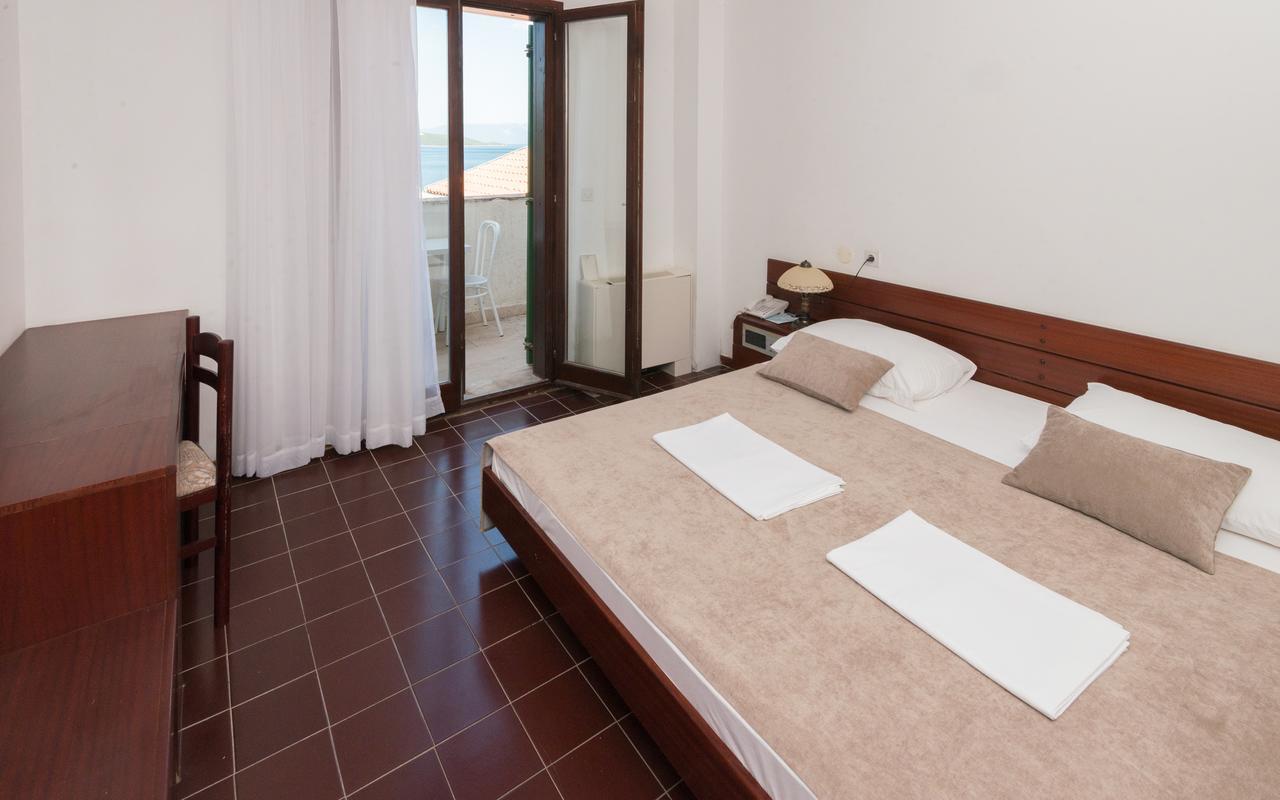 Hotel Zenit Neum Εξωτερικό φωτογραφία